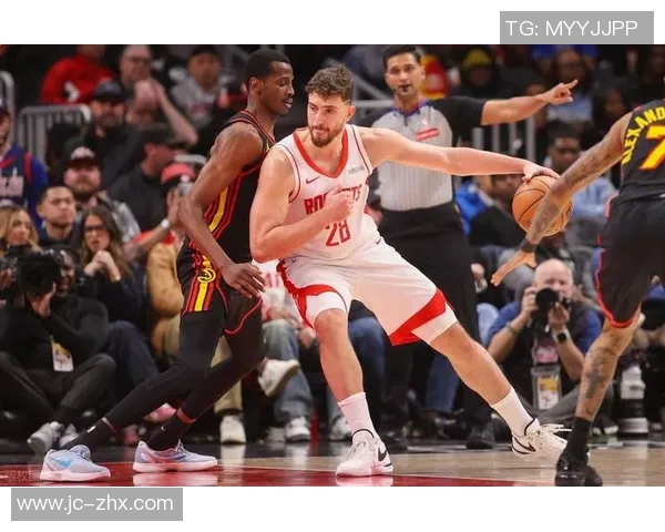 火箭与爵士激战正酣NBA直播精彩瞬间回顾与分析