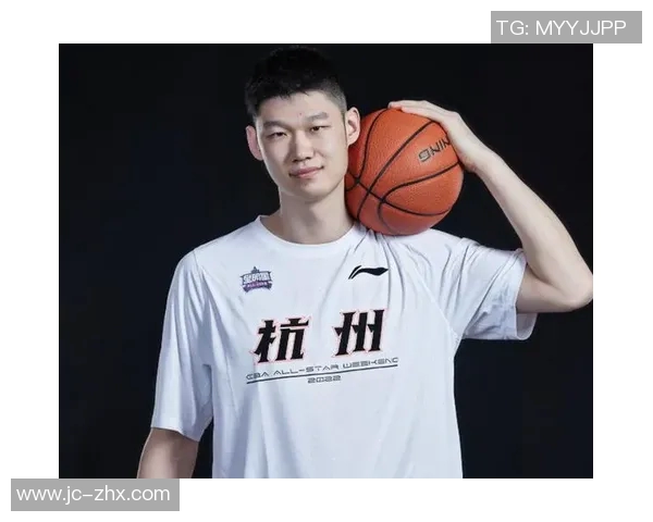 胡金秋的篮球之路：从青涩少年到CBA明星的蜕变与成长